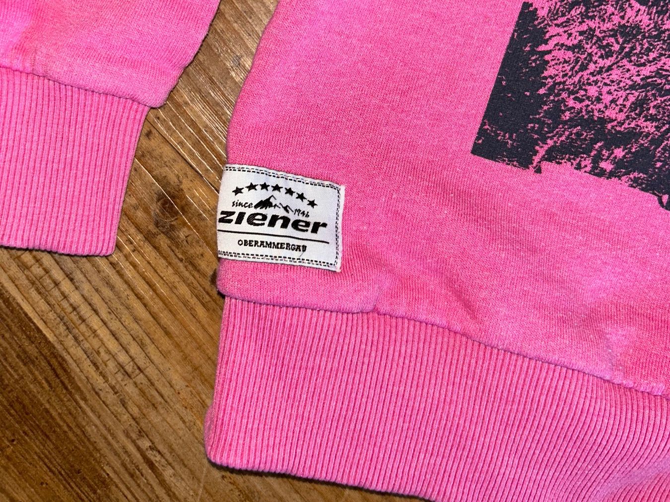 Ziener Maglioni & Felpe: Pinker Kapuzenpullover Ziener 98/104 – Usato da Safenwil venduto da 2hand_aber_wertvoll 1