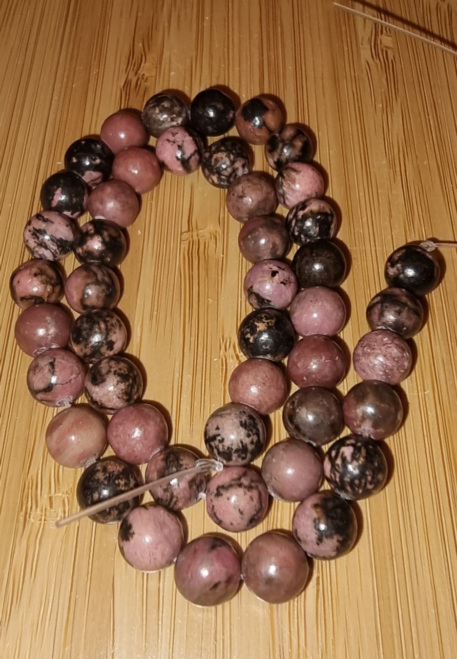 Mineralien & Heilsteine: Rhodochrosit 8mm. Strang – Neu und originalverpackt aus Menziken von Mirager