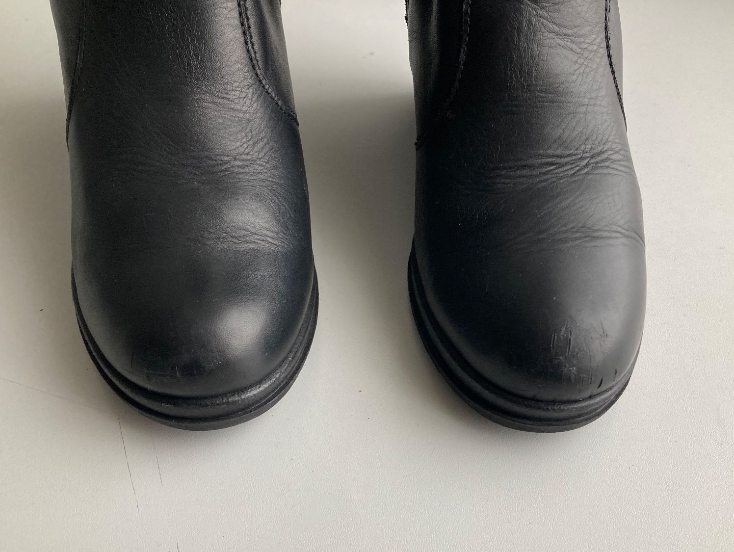 Esprit Scarpe da donna: ESPRIT Leder Keilstiefeletten Gr. 37 – Usato da Küsnacht ZH venduto da PLZoll 8