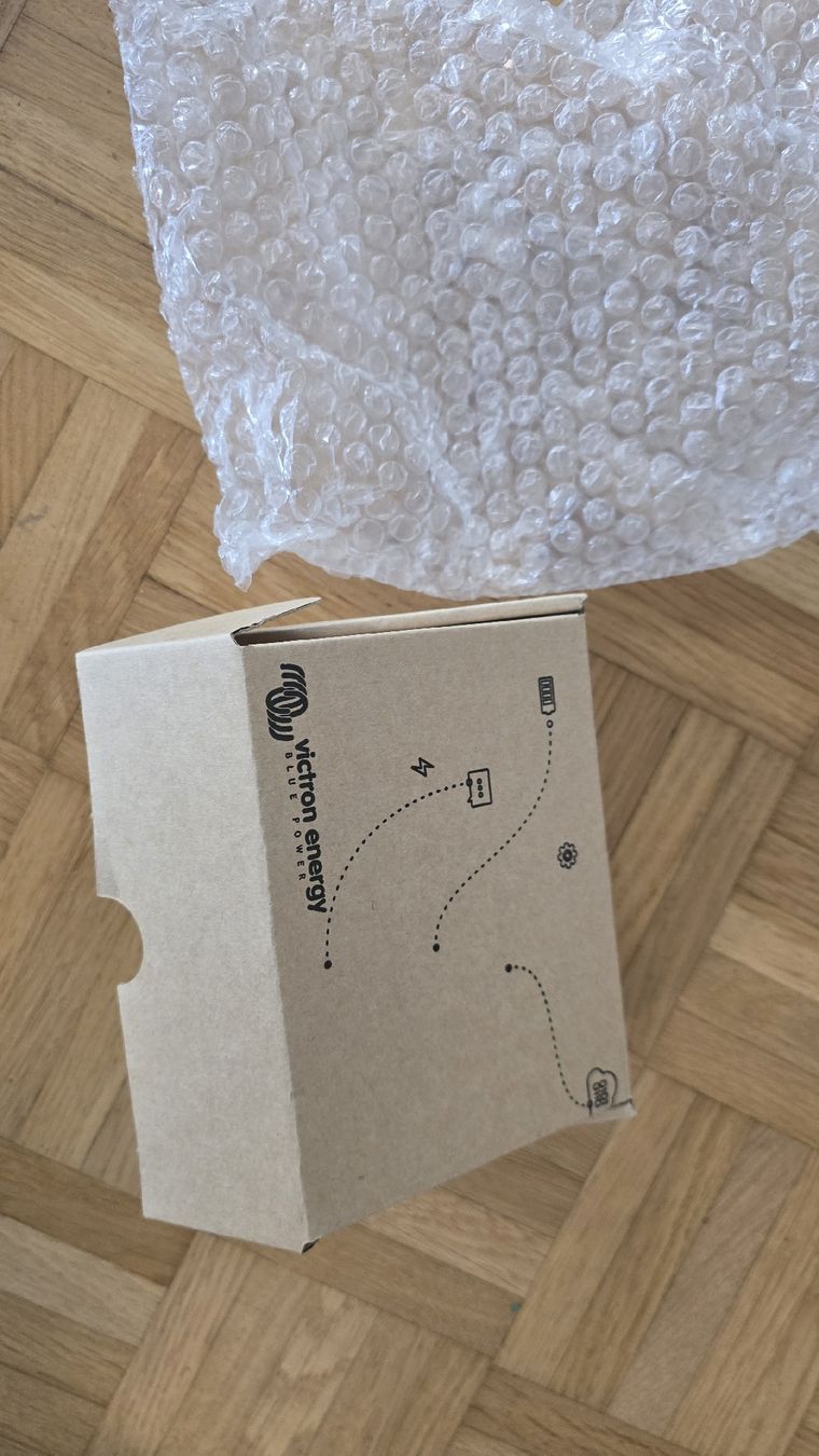 Victron Dispositivi a energia solare: Victron Energy GX IO-Extender 150 – Nuovo e nell'imballaggio originale da Zürich venduto da rolf290 1