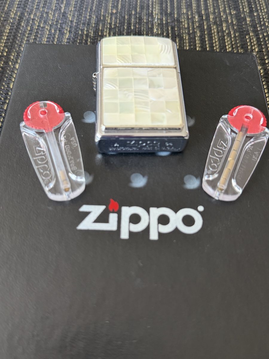 Zippo Feuerzeuge: Zippo Perlmut  – Neu und originalverpackt aus Luzern von Bolle2012 3