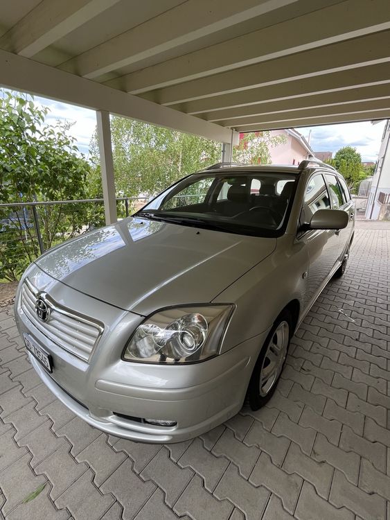 Toyota Avensis 2.0 D4 Linea Sol, 99200 Km