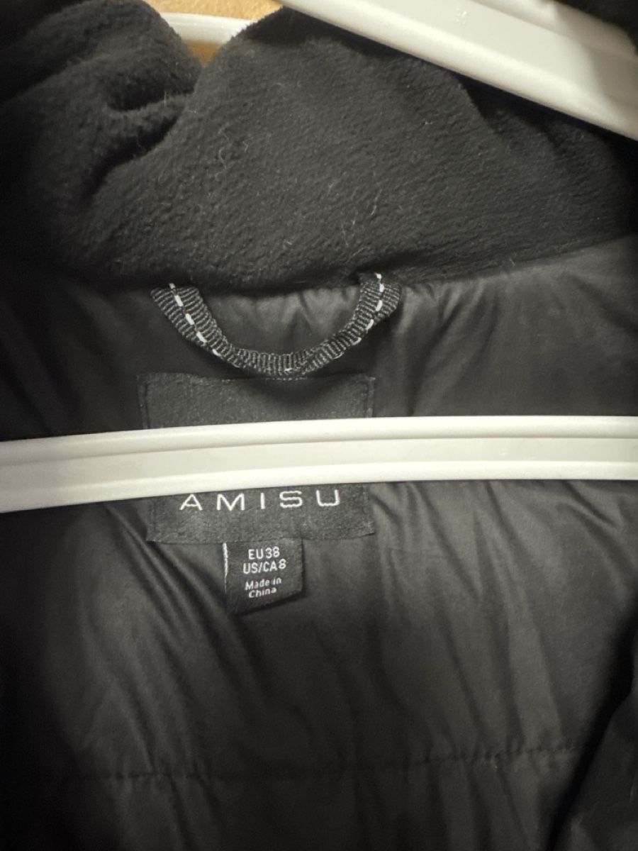 Giacche: Amisu Winterjacke Schwarz, Gr. 38 – Nuovo (secondo la descrizione) da Thun venduto da Vans_98 2