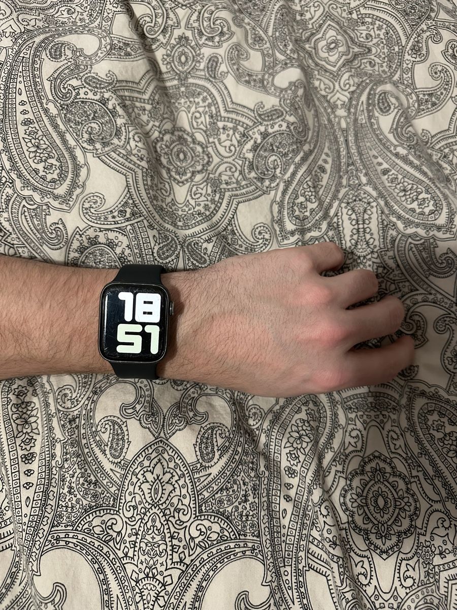 Apple Smartwatch: Apple watch SE 44mm – Usato da Gordola venduto da EleSecondHand-TCG 2