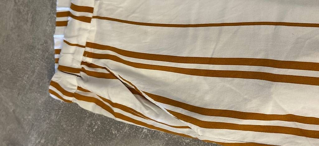 Hosen: Sommerhose beige gestreift – Gebraucht aus Pratteln von vasare3 1