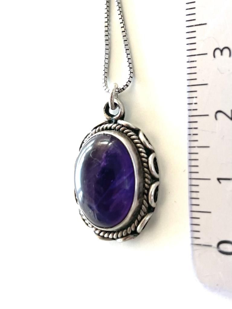 Rimorchi: Antiker Anhänger mit echtem Amethyst – Usato da Stein AR venduto da EvaL056 2