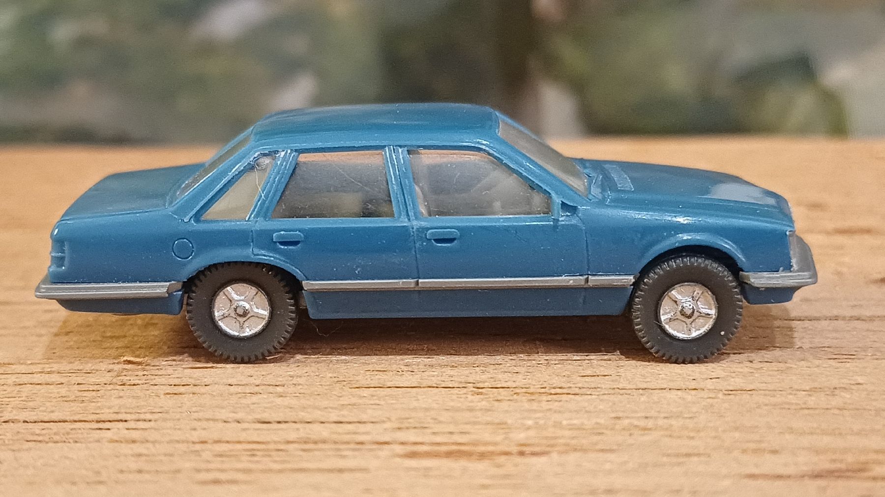 Wiking Modellini d'auto: Opel Senator von Wiking – Usato da Uznach venduto da Katinka83 6