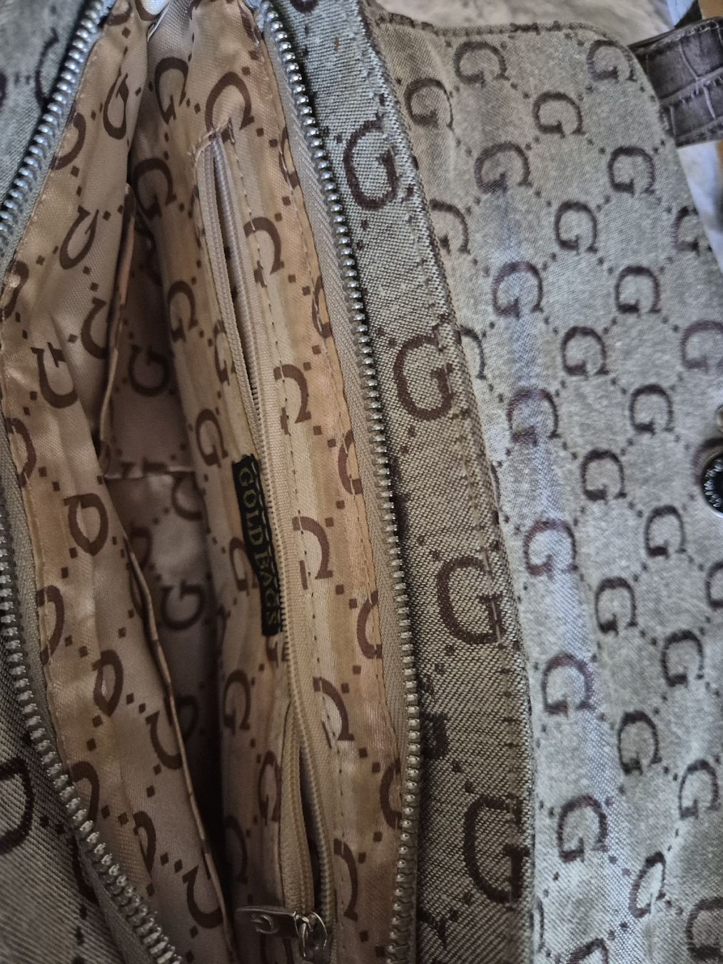 Taschen für Damen: Handtasche  – Gebraucht aus Thalwil von Briscolina 5