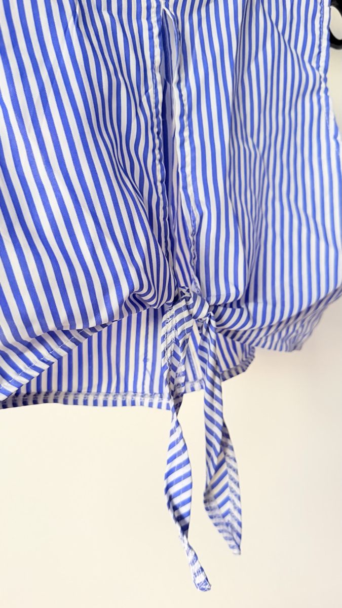 Blusen: Damen Bluse gestreift blau weiss Grösse S – Gebraucht aus Jonen von BMWE369 3