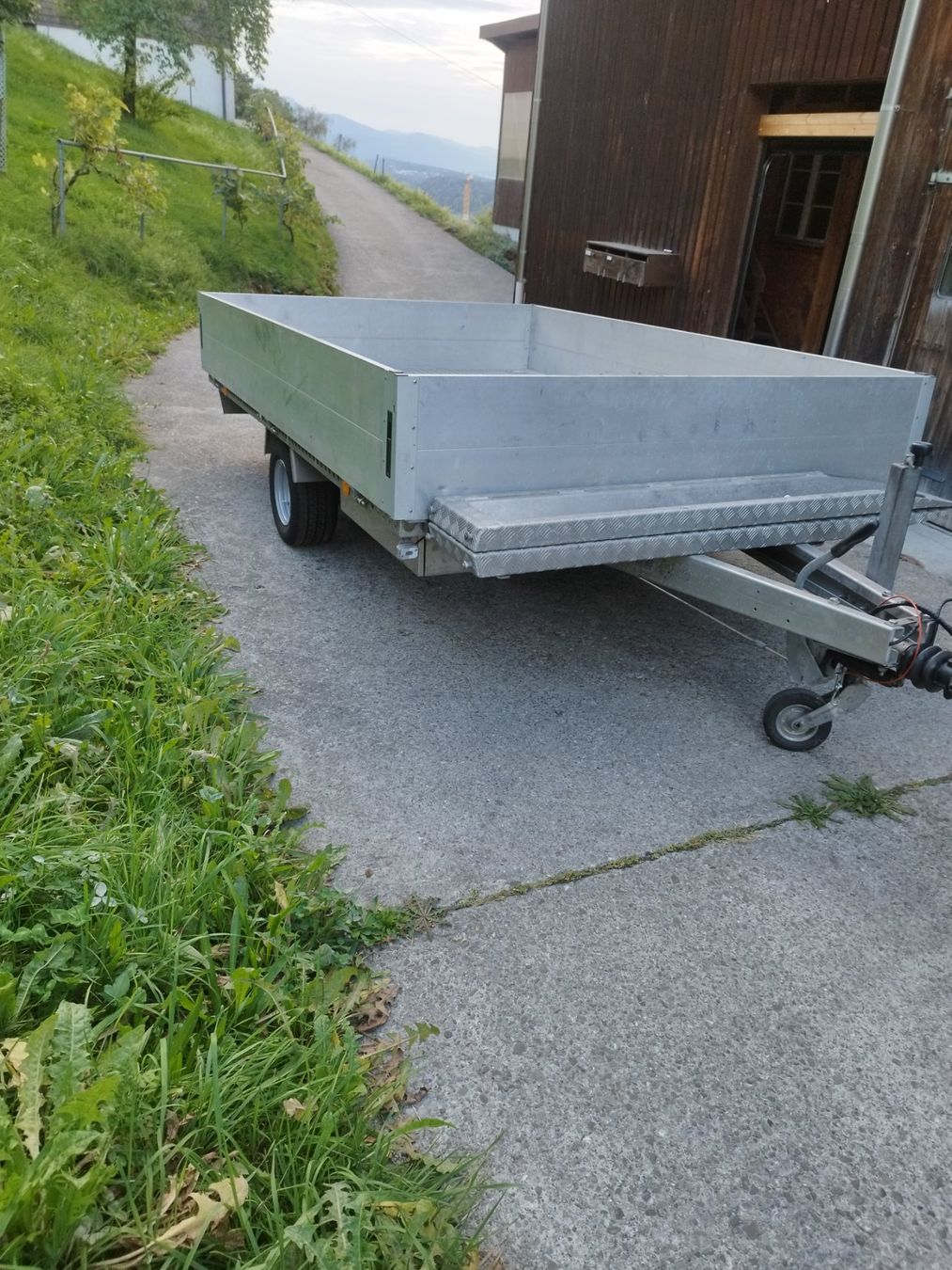 Rimorchi: Autoanhänger – Usato da Root venduto da Mksa. 1
