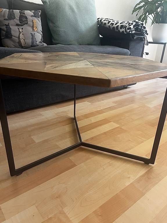 Tables: Couchtisch von Woodfactory – D'occasion à Zürich par Miriamk 2