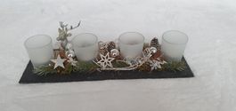 Advents Gesteck in Silber