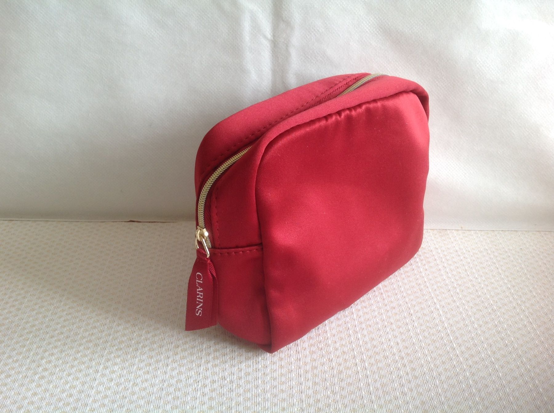 Clarins Custodie per cosmetici: Clarins - Trousse de maquillage – Usato da Sion venduto da accroshoes