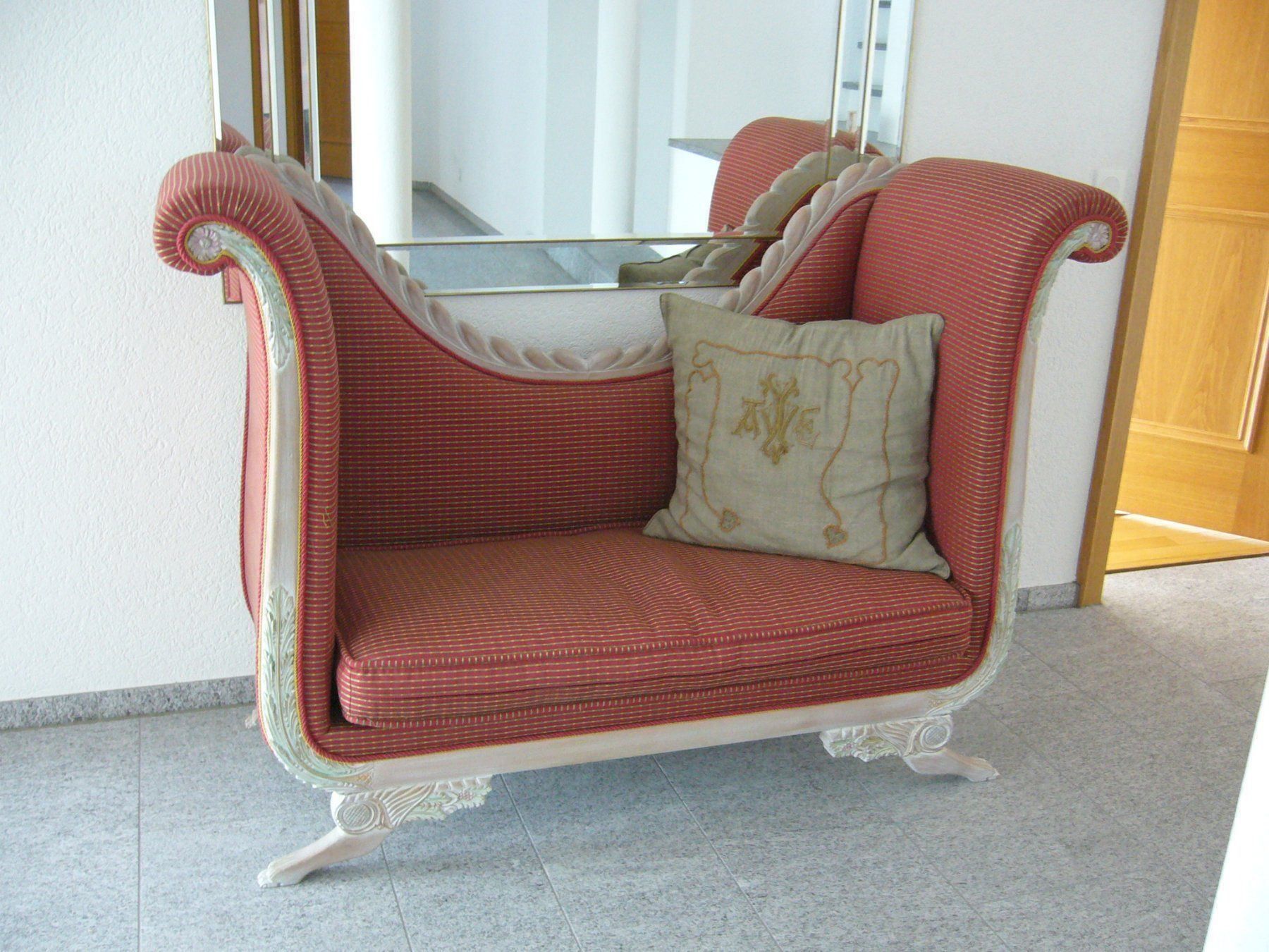 Divani: Sofa, ein Blickfang, speziell und Edel – Nuovo (secondo la descrizione) da Weggis venduto da Prinz49 1