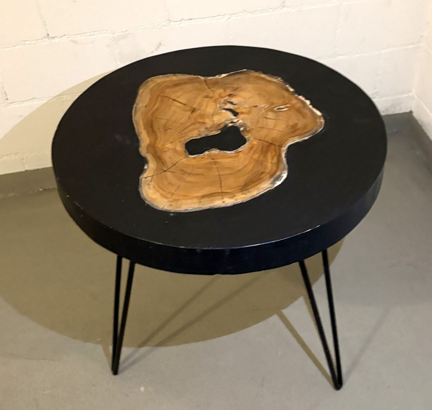 Tische: Beistelltisch rund aus Holz – Gebraucht aus Glattbrugg von Ariel012 7