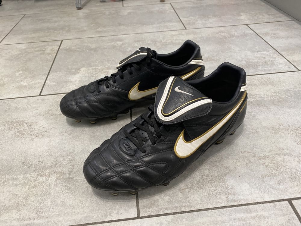 Nike cheap tiempo leder