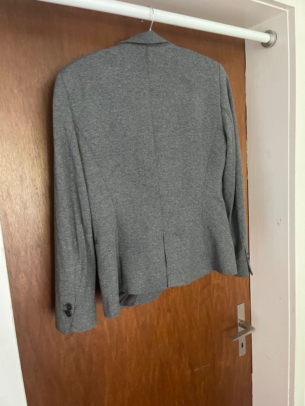 Zara Jacken: Blazer grau von Zara Basic – Gebraucht aus Würenlos von Schnudi10 1