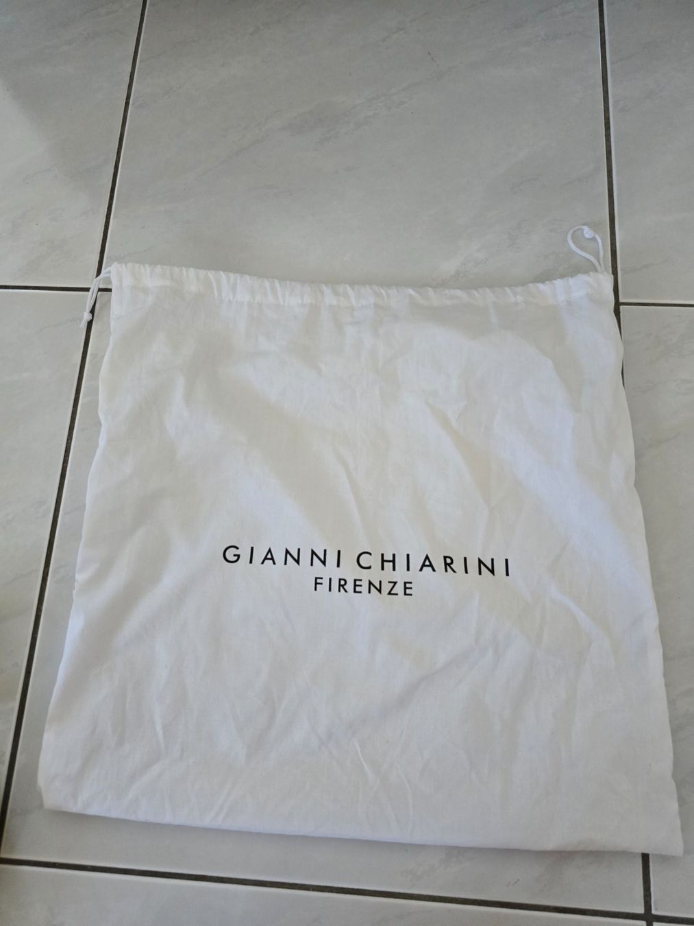 Gianni Chiarini Borse da donna: Gianni Chiarini 💛 – Usato da Buochs venduto da ABCHappy 2