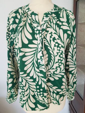 NEUWERTIGE DAMENBLUSE