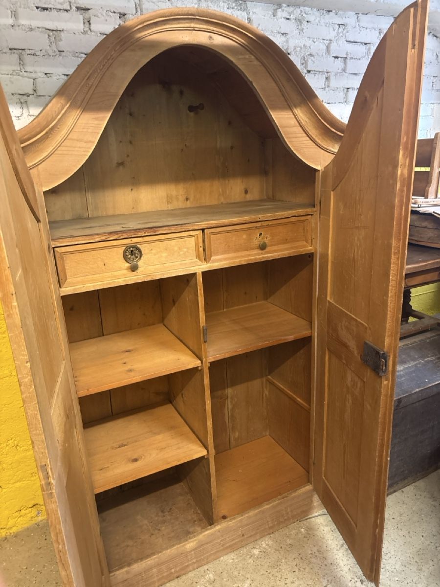 Armadi: Antiker Schrank – Usato da rheineck venduto da Neshi06 5