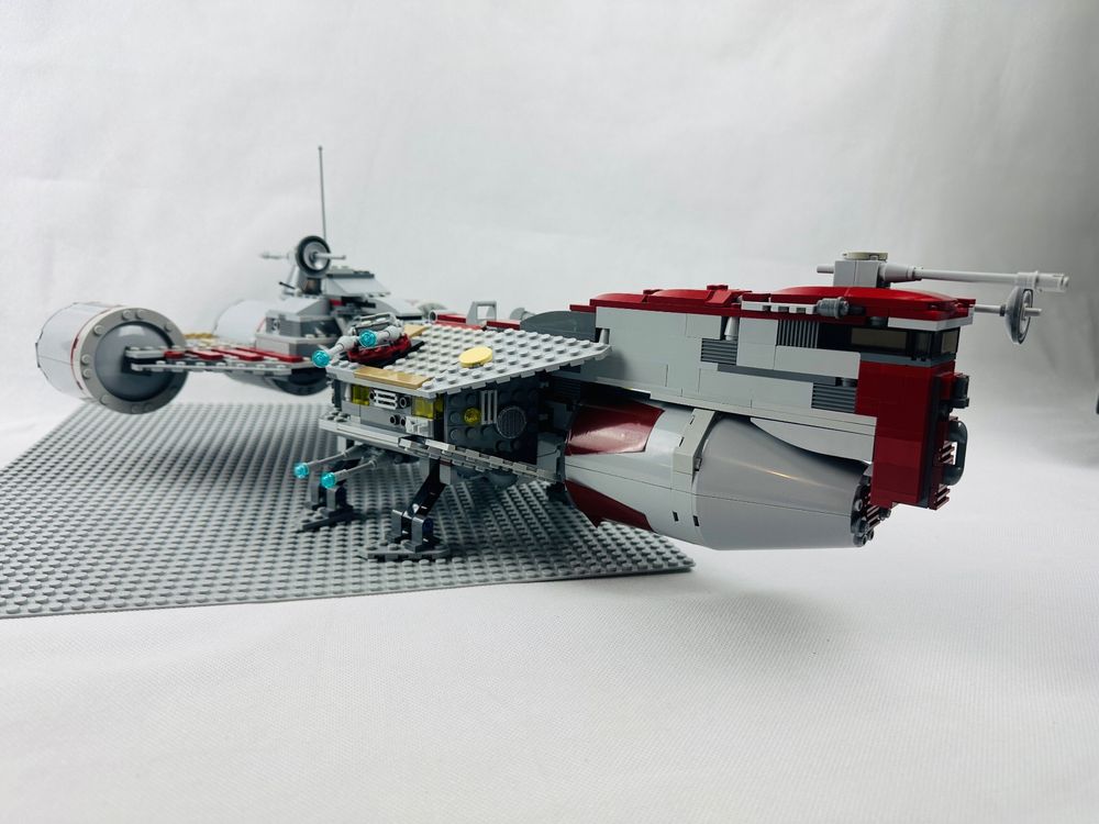 Lego Star Wars 7964 Republic Frigate inkl. Anleitung (Gebraucht) in ...