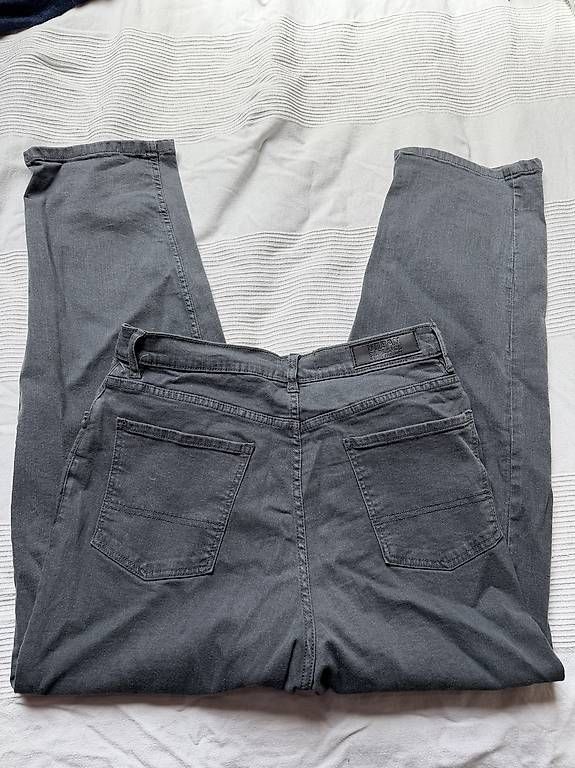 Jeans: Urban classic jeans – Usato da Geuensee venduto da mar_ld75 2