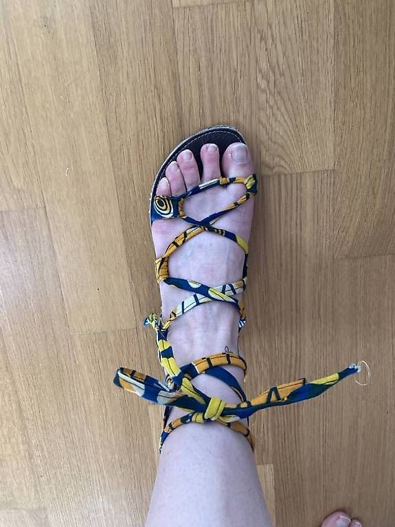 Scarpe da donna: Sandales fait main, pointure 38-39 – Usato da Lausanne venduto da Moira.Moira 2