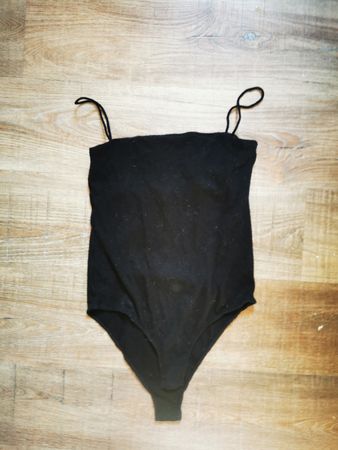 Schwarzer Basic Body - perfekt für den Sommer! Gr. S