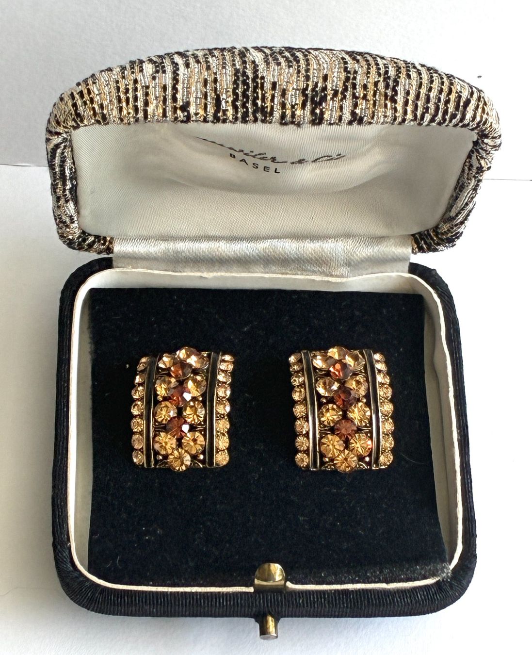 Orecchini pendenti & Orecchini a lobo: Vintage Ohrclips Modeschmuck in Box – Usato da Kloten venduto da Nephty