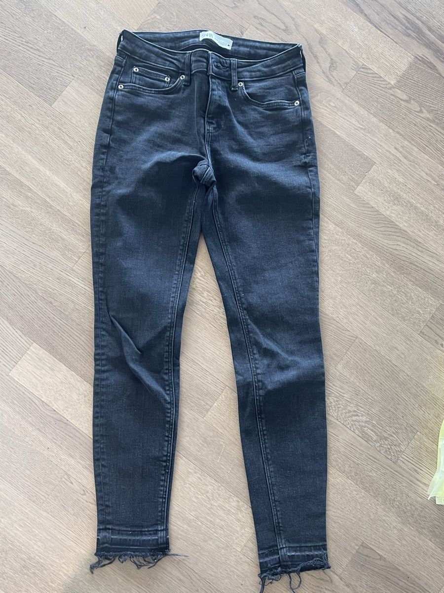 Zara Jeans: Zara Jeans 36 schwarz – Usato da Ottenbach venduto da Suni_82