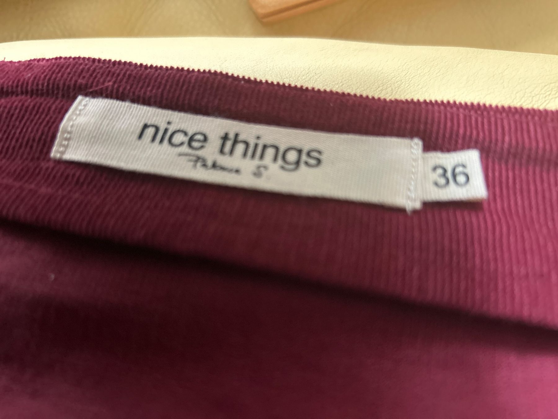 Gonne: Spanish Nice Things Paloma Velvet  skirt Gr.36 – Nuovo (secondo la descrizione) da Feuerthalen venduto da Anna_Swift 7