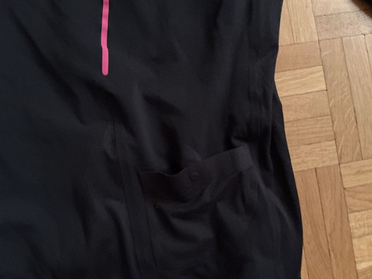 Maglioni & Felpe: Damen Sport Pullover / Grösse S – Usato da Wallisellen venduto da Arvenstube 5