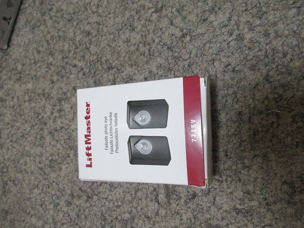 Altro Materiale elettrico: Liftmaster Garagentorantrieb LM130EVF mit 2 Handsender – Nuovo (secondo la descrizione) da Oberrieden venduto da kratos8 1