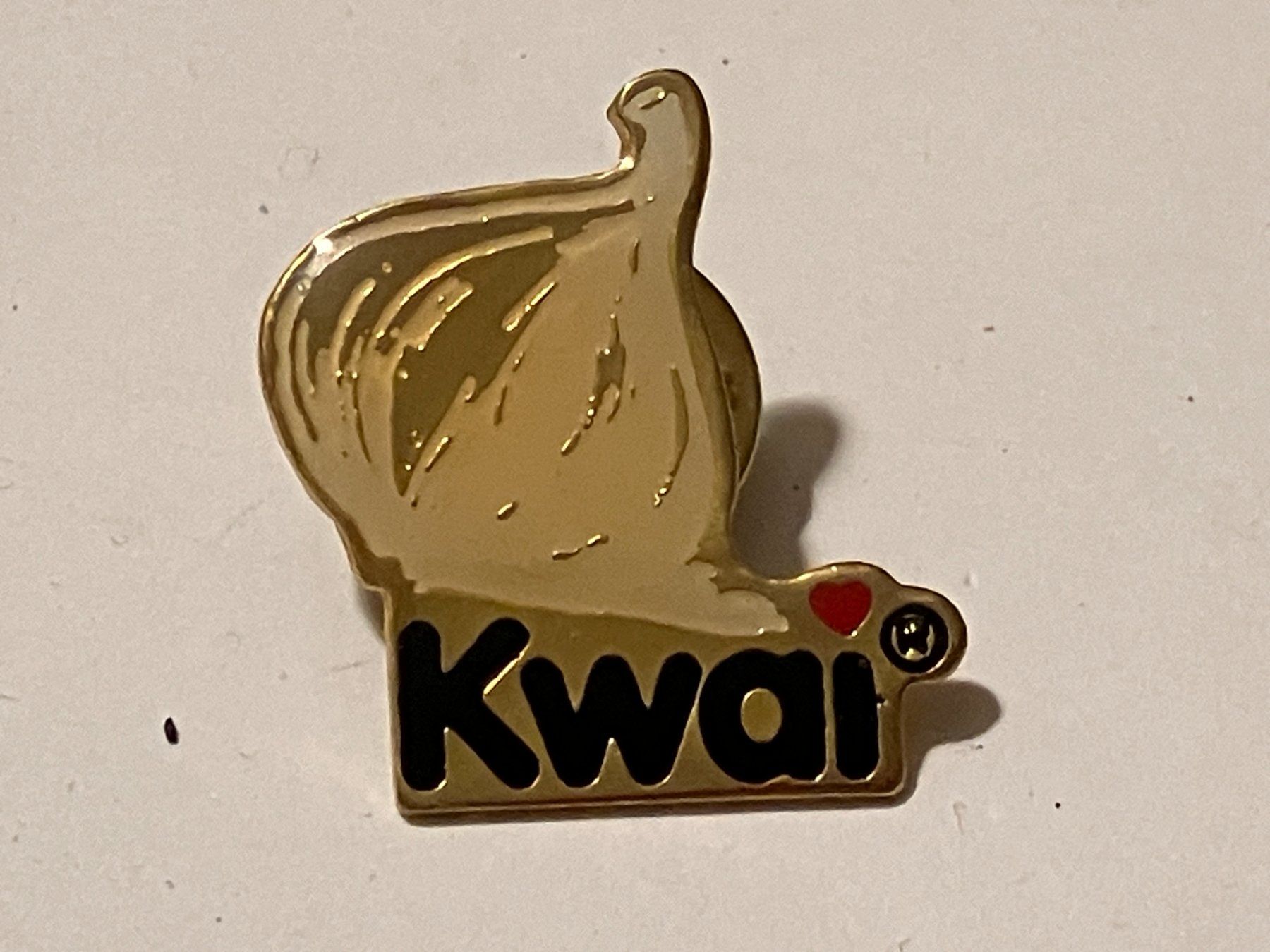 Placchette & Badge: 1 Pin Kwai – Usato da Basel venduto da djwwpp