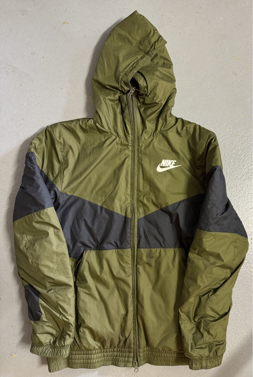 Nike Giacche: Nike Jacke – Usato da Ulisbach venduto da PET-030