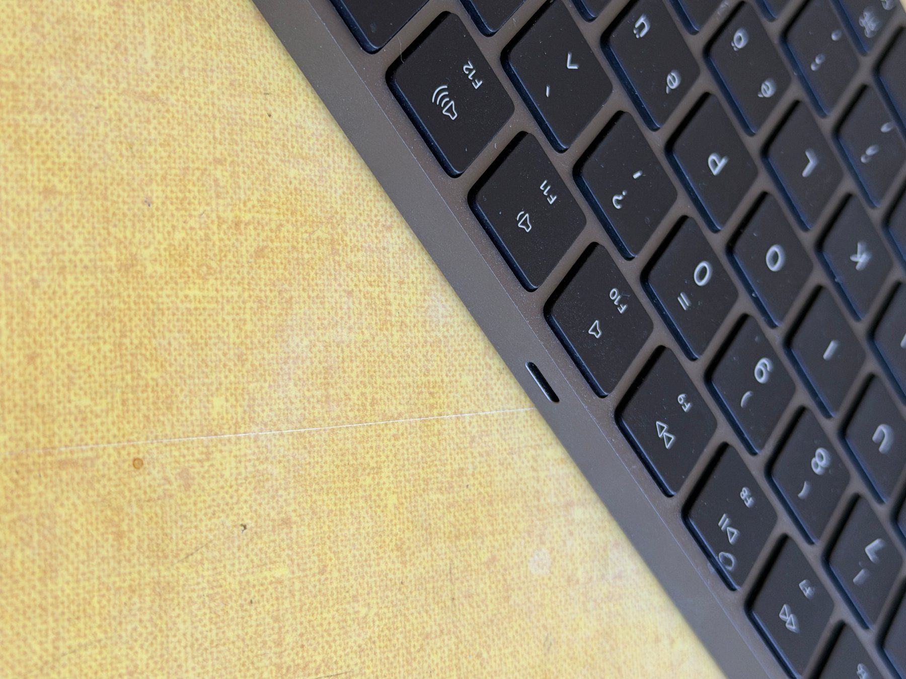 Apple Tastiere: Apple Magic Keyboard mit Nummernblock – Nuovo (secondo la descrizione) da Zürich venduto da eric_kammermann 1