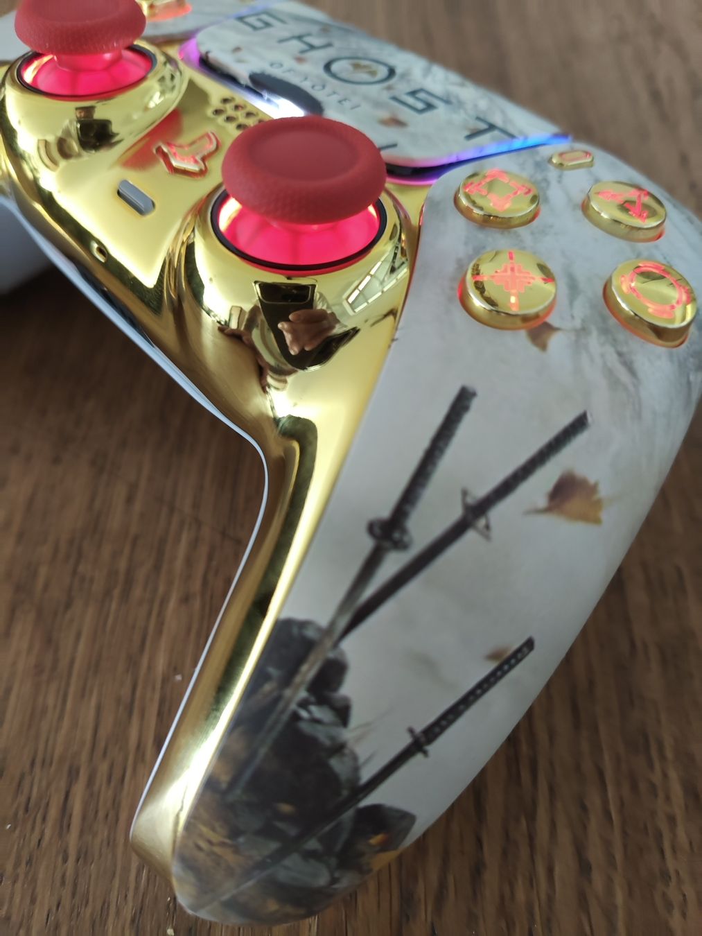 Sony Controller: DualSense Controller Ghost of Yotei Design weiss/gold – Neu und originalverpackt aus Sargans von ver_ncy5 2