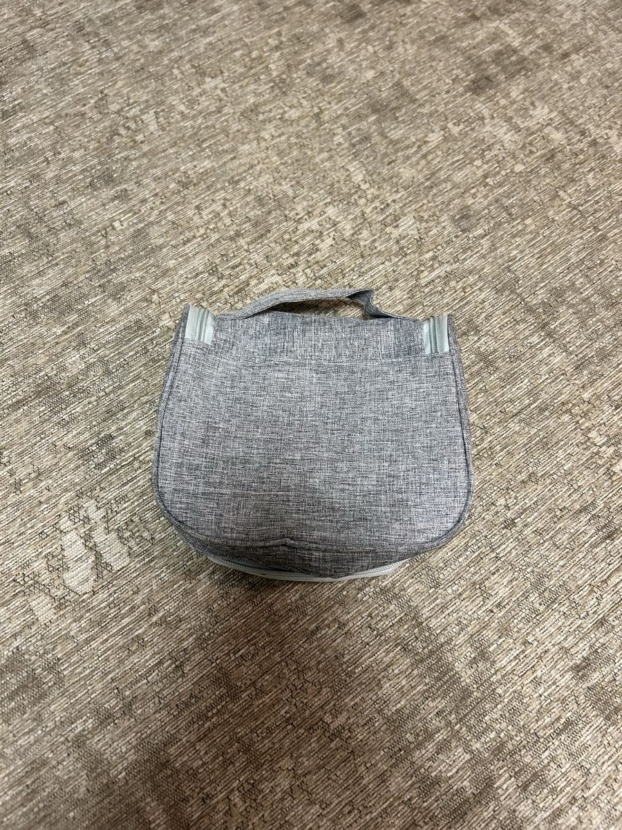 Custodie per cosmetici: Trousse de toilette, neuve – Nuovo (secondo la descrizione) da St-George venduto da elena27 2