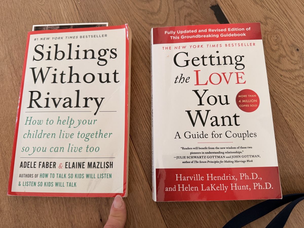 Libri: Siblings Rivalry & Love You Want - 2 Books Bundle – Nuovo (secondo la descrizione) da Männedorf venduto da iza04