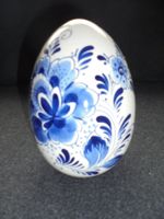 Delft B, Ei zum Aufstellen, Holland Handbemalt