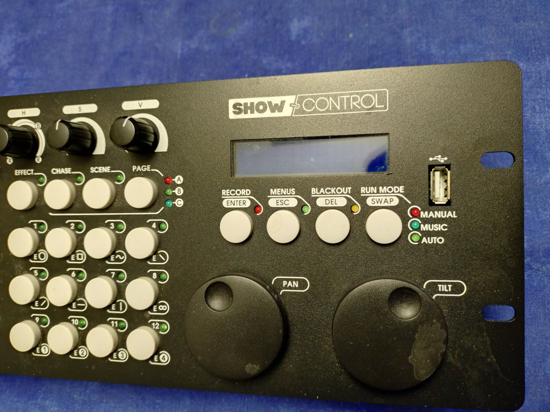 Sistema di controllo: DMX 512 Controller INVOLIGHT – Nuovo e nell'imballaggio originale da Tägerschen venduto da Tech-World7 1