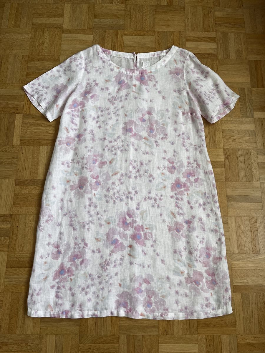 Robes: Kleid 120% Lino, weiss-lila, Gr. 40 – D'occasion à Zürich par Kleanthy 4
