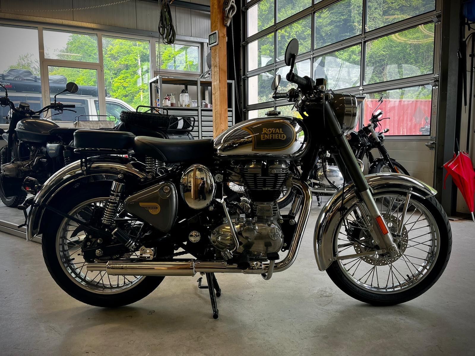 Royal Enfield Route: Royal Enfield Classic 500 – D'occasion à Winterthur par 4Klang