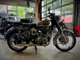 Royal Enfield Classic 500