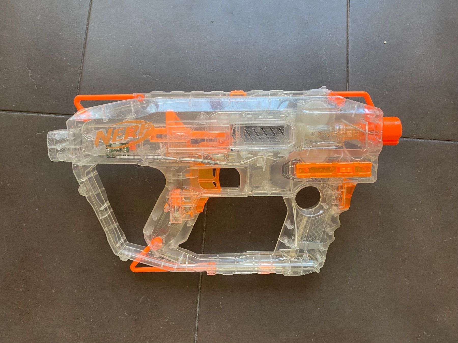 Nerf Giocattoli: 2 Nerfs mit Zubehör – Usato da Winterthur venduto da goodwood68 3