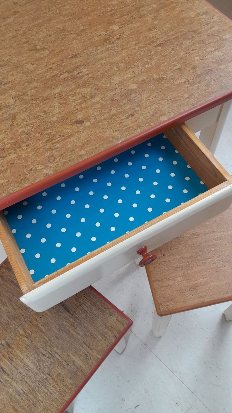 Tavoli: Küchentisch mit Taburettli Hocker Vintage – Usato da Hittnau venduto da v-v-onlineverkauf 3