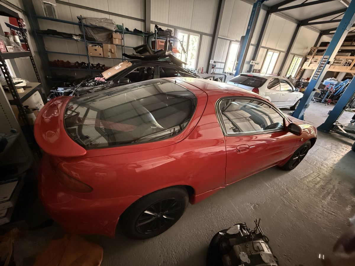 Mazda Automobili: Mazda MX-3 Vollausstattung – Usato da Gontenschwil venduto da tgpk 2