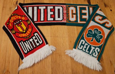Manchester United vs Celtic Glasgow CELTS Schal Fussball