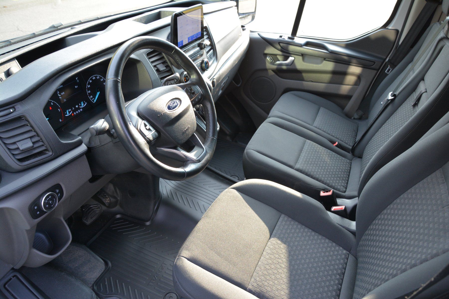 Ford Veicoli commerciali: FORD Transit Custom Van 300 L2H1 Trend A – Usato da Oberkulm venduto da Curiger-Automobile 5