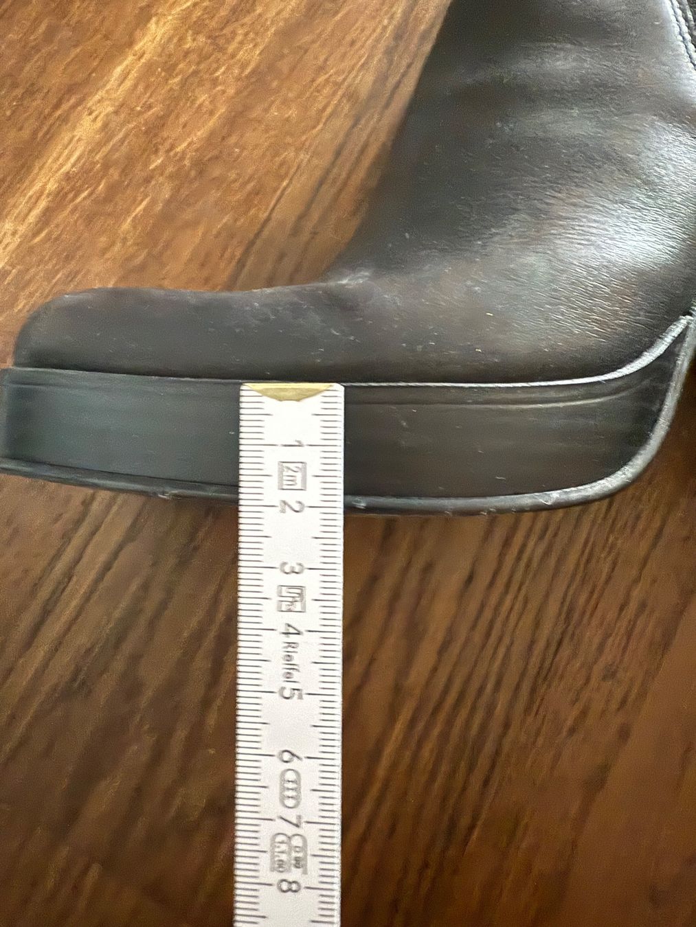 Mango Scarpe da donna: Schwarze Stiefeletten von Mango Grösse 38 – Usato da Feldbrunnen venduto da excessively 3